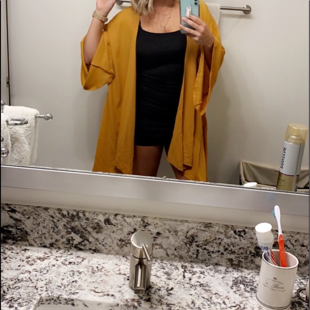 Mustard kimono